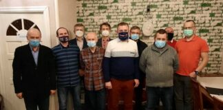 Bochnia. Działacze PO oferują pomoc w robieniu codziennych zakupów