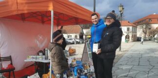 Niepołomice. Pół tony karmy dla zwierząt z przytuliska