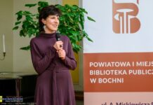 Biblioteka. Otwarcie wystawy prac Joanny Dziedzic – ZDJĘCIA