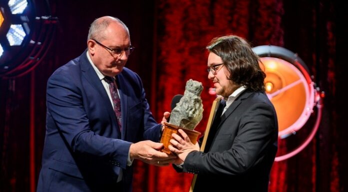 Pianista Jakub Kuszlik został Honorowym Ambasadorem Bochni! Koncert w Hali – ZDJĘCIA
