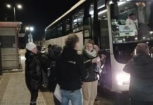 Cztery kolejne autobusy wyruszyły z Brzeska po uchodźców z Ukrainy