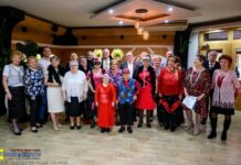 Integracyjne spotkanie seniorów z dwóch stowarzyszeń – ZDJĘCIA