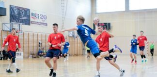 Udany pościg i zwycięstwo piłkarzy ręcznych w Kielcach