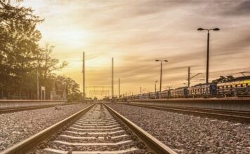 Nowa linia kolejowa do Niepołomic coraz bliżej