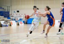 Koszykówka. Druga porażka i koniec gry w play-off