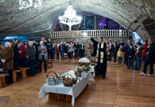 Bochnia. Święcenie Pokarmów Wielkanocnych w najstarszej kopalni soli kamiennej w Polsce – ZDJĘCIA