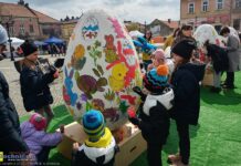 Wielkanocny jarmark na Rynku w Brzesku – ZDJĘCIA