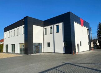 🔸 Proszówki k. Bochni: Nowy budynek i lokale do wynajęcia – ZDJĘCIA