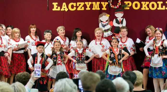 Debiut kapeli ludowej „Brzeźnicanie” – ZDJĘCIA