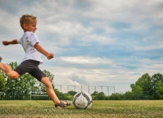 Bochnia. Na sesji o grantach na sport. Radny: „Dlaczego jednym się zabrało, a drugim się dało?”