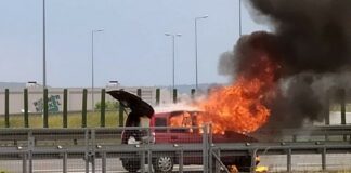 A4: W Bochni spłonął samochód, w Brzesku ciężarówka zablokowała przejazd
