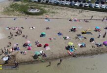 Upalna niedziela na kąpielisku w Kłaju – WIDEO