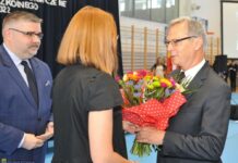 Pożegnanie dyrektora Jana Balickiego w ZS Nr 1 – ZDJĘCIA