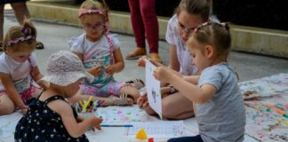 „Artystycznie o Bochni” w tężni – ZDJĘCIA