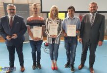 Uczniowie z trzech powiatów wzięli udział w konkursie wiedzy o sejmie