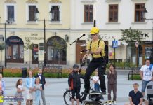 Kulturalna od-nowa. Cyrkowy pokaz Kacpra Wydmańskiego – ZDJĘCIA