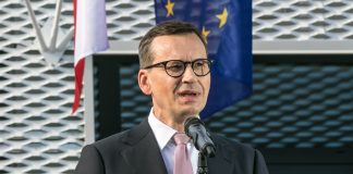 📸🎞 Premier Mateusz Morawiecki otworzył w Trzcianie inkubator przedsiębiorczości – ZDJĘCIA, WIDEO