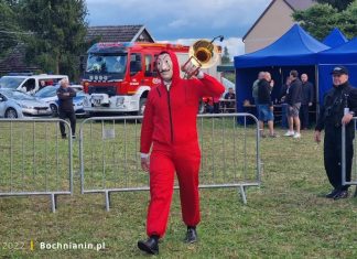 📸🎞 Święto Gminy Bochnia: Orkiestra Baczków gra „Bella Ciao” i nagle… – ZDJĘCIA, WIDEO