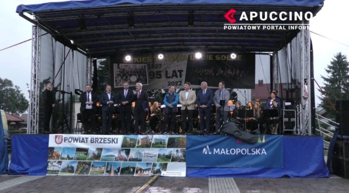 Wójt Szczurowej skrytykowany ze sceny: „To jest hańba!” – WIDEO