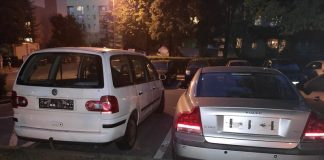 Bochnia. Skradziono tablice rejestracyjne z 4 pojazdów na os. Św. Jana