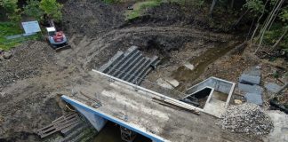 Bochnia. Nowy mostek na Babicy prawie gotowy – ZDJĘCIA