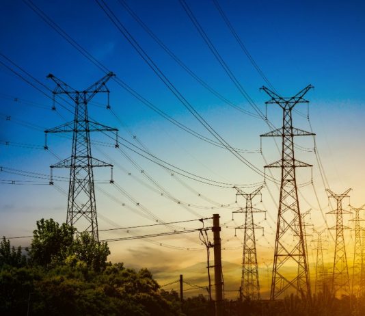 Brak prądu w części Bochni i okolicy. Problemy także z dostawą wody