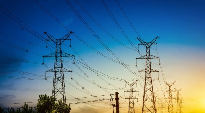 Przez opady śniegu braki prądu w wielu miejscach regionu