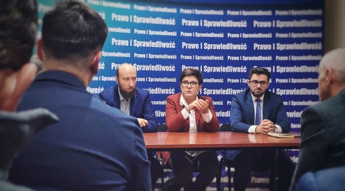 PiS w Małopolsce zwiera szeregi. Beata Szydło zapowiada mobilizowanie struktur w terenie