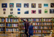 Wystawa „Marzenia senne” w filii bocheńskiej biblioteki – ZDJĘCIA