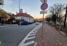 Bochnia. Ubyło kilka miejsc parkingowych przy Bazylice. Dlaczego?