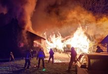 Ruszyła zrzutka pieniędzy na odbudowę spalonej stajni w Proszówkach. Straty są ogromne – ZDJĘCIA