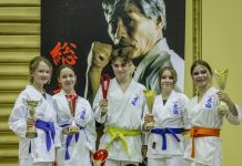 6 pucharów młodych bocheńskich karateków