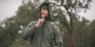 🔸 Kurtki i bezrękawniki – odpowiedni dobór fasonu do figury