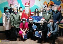 Szpital w Bochni. Święty Mikołaj odwiedził małych pacjentów na oddziale dziecięcym