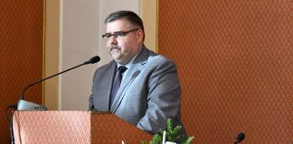 Budżet Powiatu Bocheńskiego na 2023 rok przyjęty. Starosta cytował Margaret Thatcher