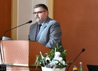 Budżet Powiatu Bocheńskiego na 2023 rok przyjęty. Starosta cytował Margaret Thatcher