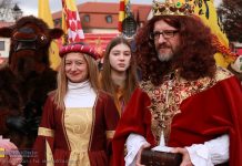 Orszak Trzech Króli w Niepołomicach – ZDJĘCIA