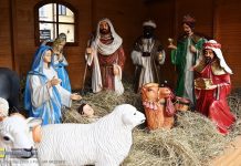 Prokuratura uznała, że figurka Jezusa na huśtawce nie obraziła uczuć religijnych