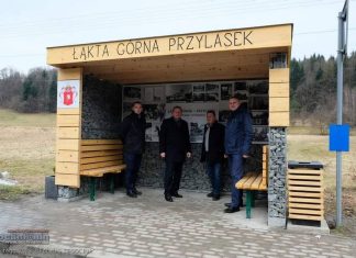 Żegocina. Nowe przystanki, a na nich galerie zdjęć opisujących historię gminy