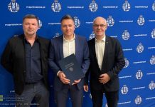 Trener BSF Klaudiusz Hirsch wyróżniony na piłkarskiej gali w Krakowie