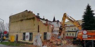 Ruszyła budowa węzła przesiadkowego przy dworcu kolejowym w Bochni