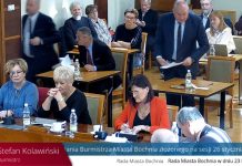 Dlaczego burmistrz wyszedł z sesji? Dziwne, że dopiero teraz – FELIETON