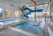 Basen w Proszówkach. Będzie audyt – w planach fotowoltaika oraz pompy ciepła