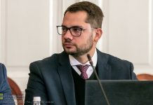 Zaskakujące spięcie na sesji Rady Powiatu. „Pan się chyba pogubił”