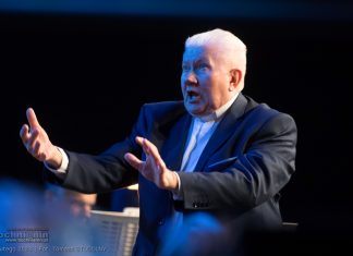 Publiczność murem za chórem podczas 770. urodzin Bochni – WIDEO