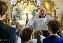 Poruszenie w Bochni. Chłopięcy Chór Pueri Cantores wyproszony z Bursy