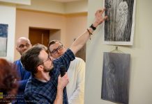 W Bibliotece odbył się finisaż wystawy grafiki Adama Libery – ZDJĘCIA