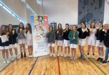 Uczennice bocheńskiej „Dwójki” mistrzyniami województwa w koszykówce