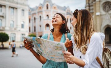 🔸 Dlaczego warto planować wakacje z wyprzedzeniem?