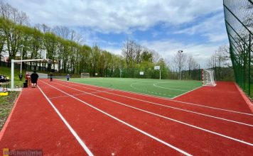 Zmodernizowano boisko sportowe w Łąkcie Górnej – ZDJĘCIA